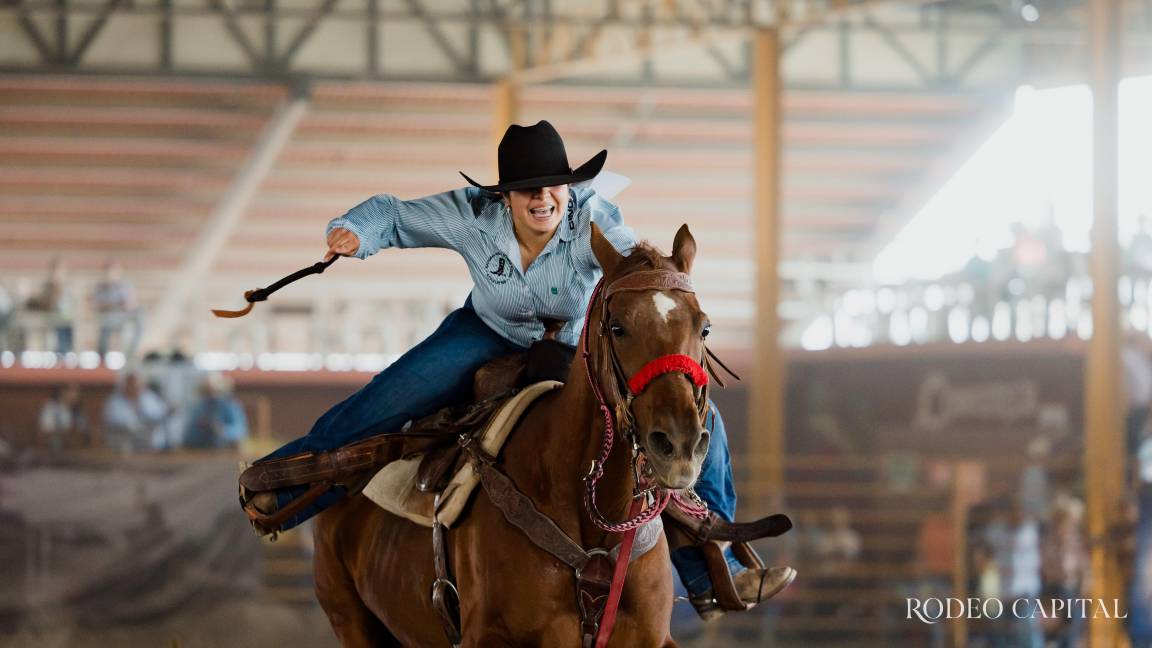 Carolina García: La Miss Rodeo que conquista en barriles Carolina García: La Miss Rodeo que conquista en barriles