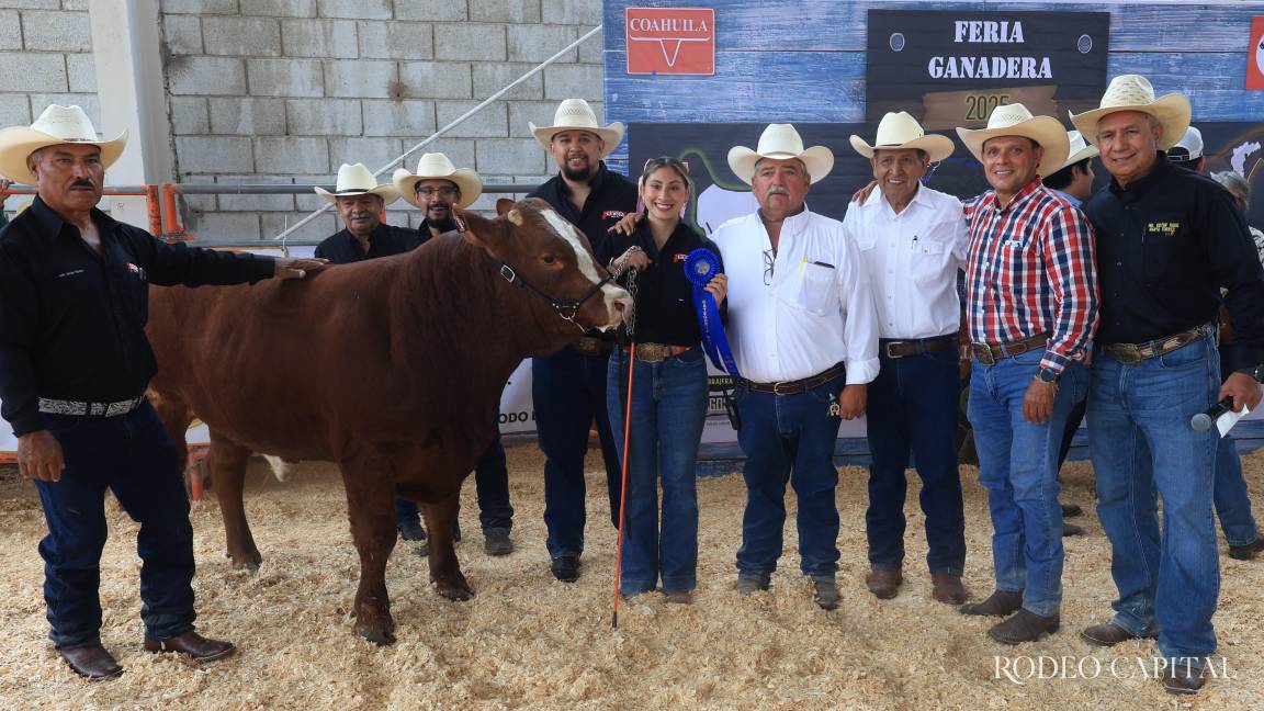 Premian en Feria Ganadera a los mejores ejemplares de la región Premian en Feria Ganadera a los mejores ejemplares de la región
