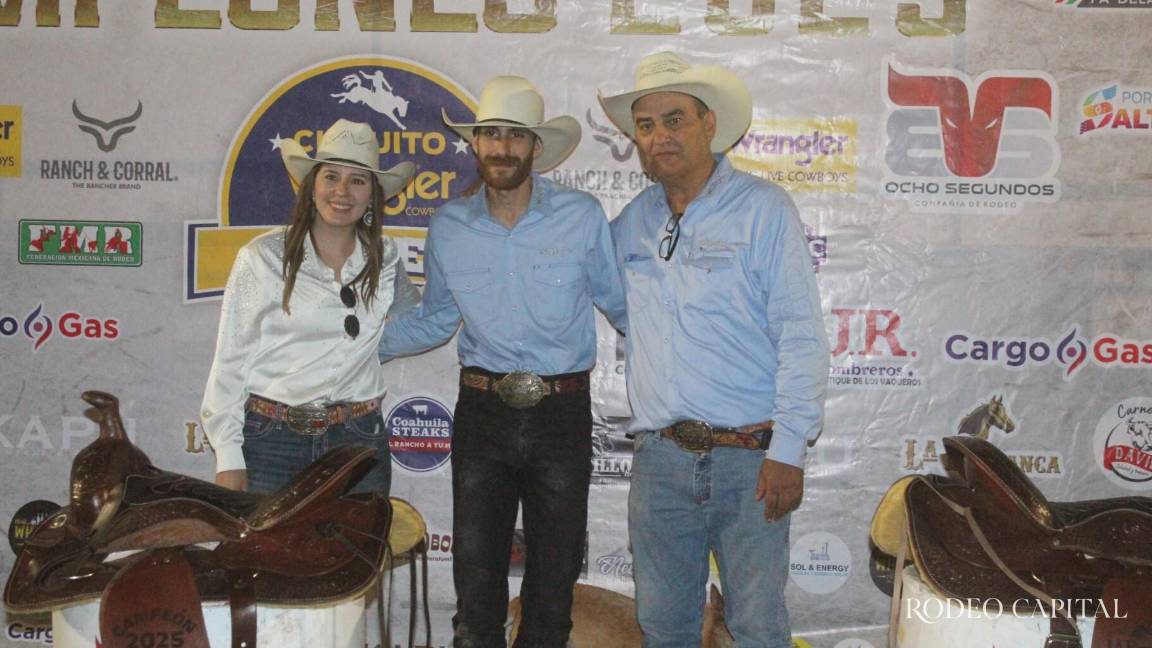 Corona Circuito Wrangler a campeones del rodeo Corona Circuito Wrangler a campeones del rodeo