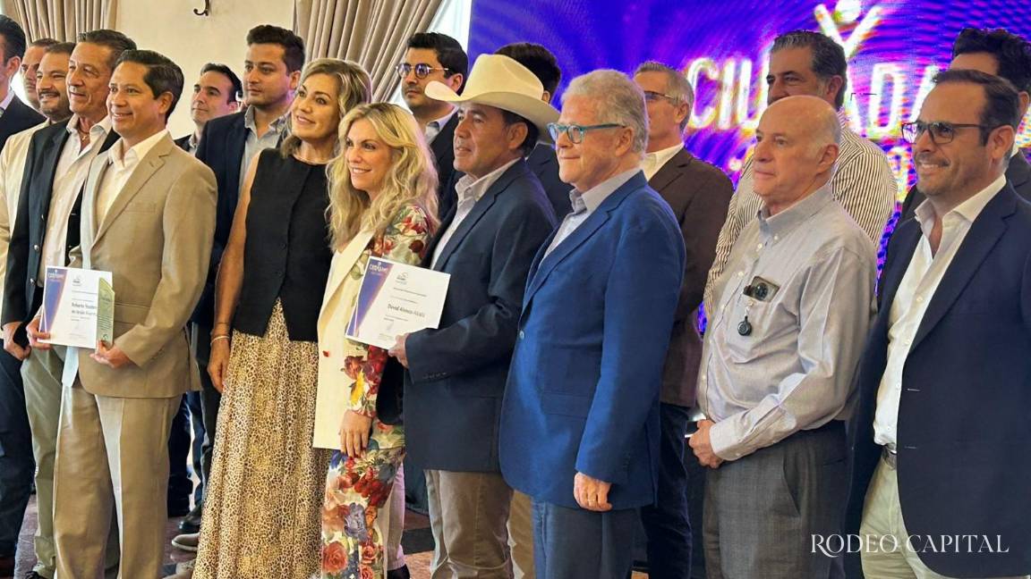 Distinguen a David Alonso como Ciudadano del Año Distinguen a David Alonso como Ciudadano del Año