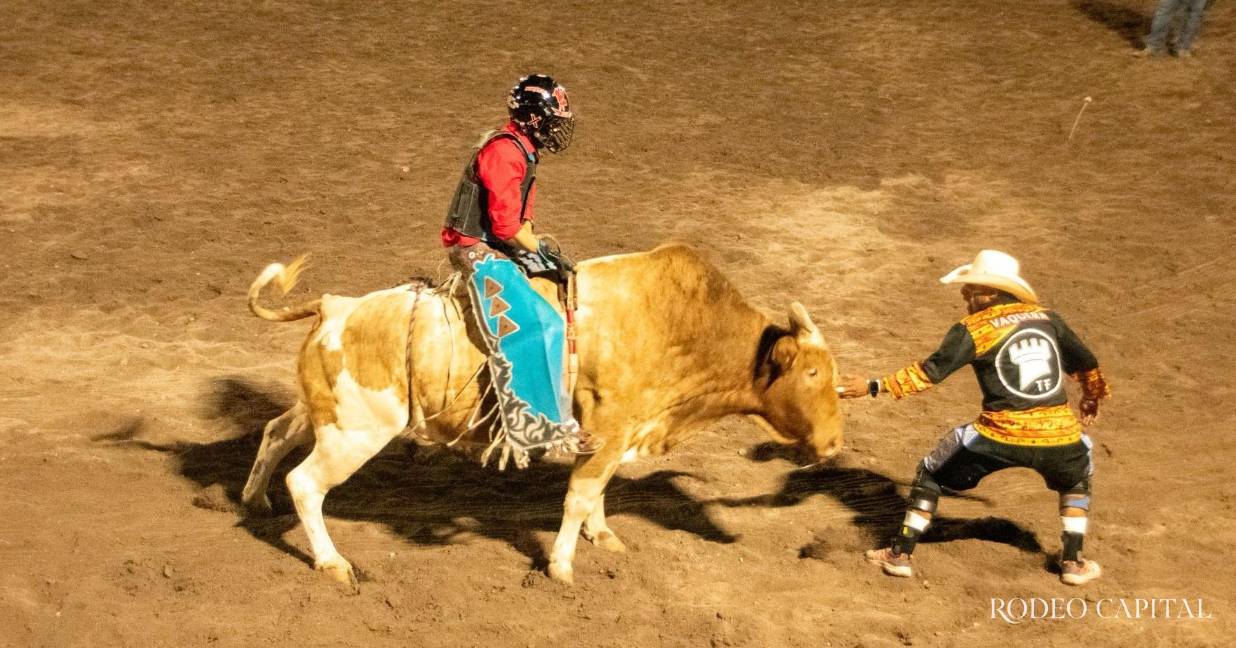 Viven gran fiesta vaquera en Múzquiz con las Finales Estatales de Rodeo $!Viven gran fiesta vaquera en Múzquiz con las Finales Estatales de Rodeo
