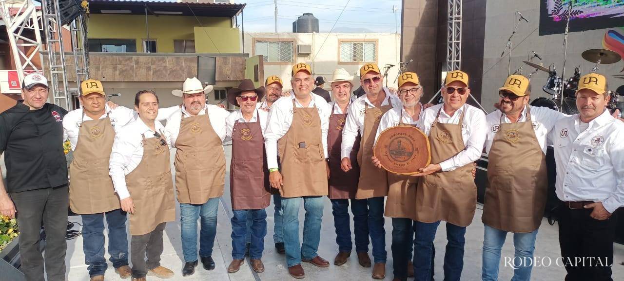 Buitres 1923, equipo acreedor del primer lugar. $!Buitres 1923, equipo acreedor del primer lugar.