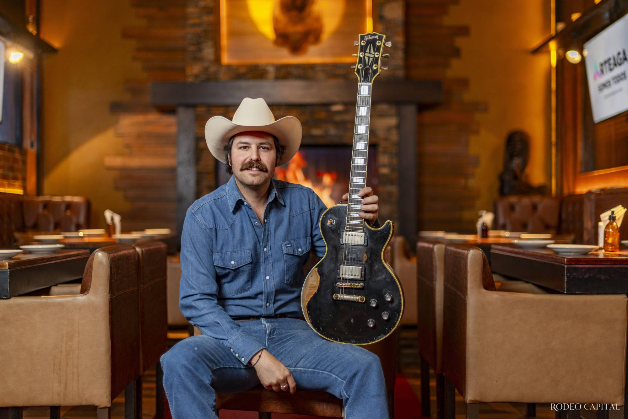 Un Luthier a Trote entre guitarras y caballos $!Un Luthier a Trote entre guitarras y caballos