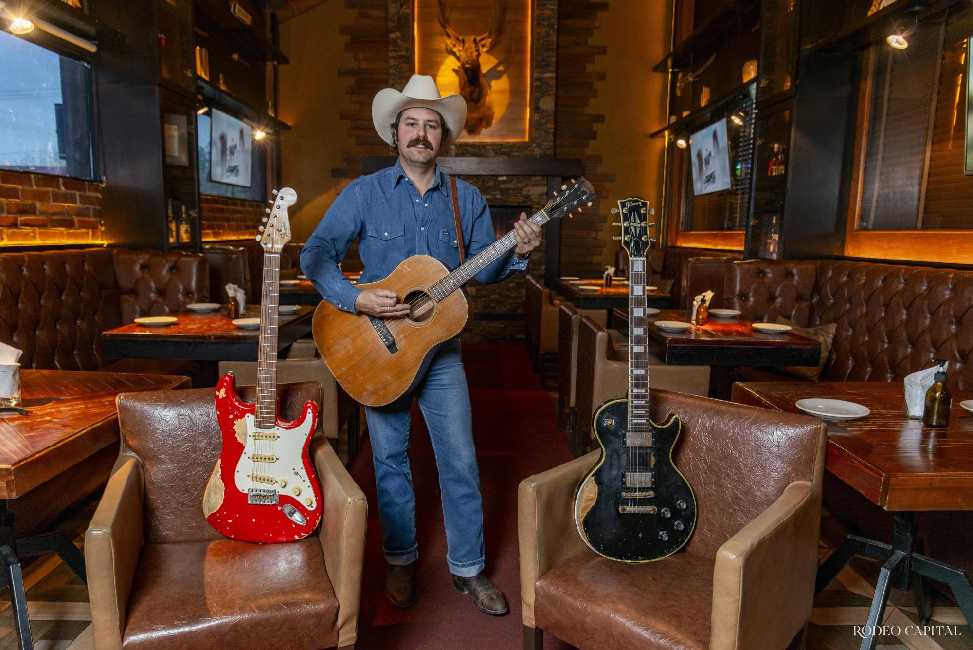 Un Luthier a Trote entre guitarras y caballos $!Un Luthier a Trote entre guitarras y caballos
