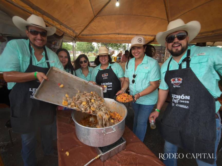 Los participantes sacaron sus mejores recetas para deleitar a los asistentes al Lechón Fest 2025. $!Los participantes sacaron sus mejores recetas para deleitar a los asistentes al Lechón Fest 2025.