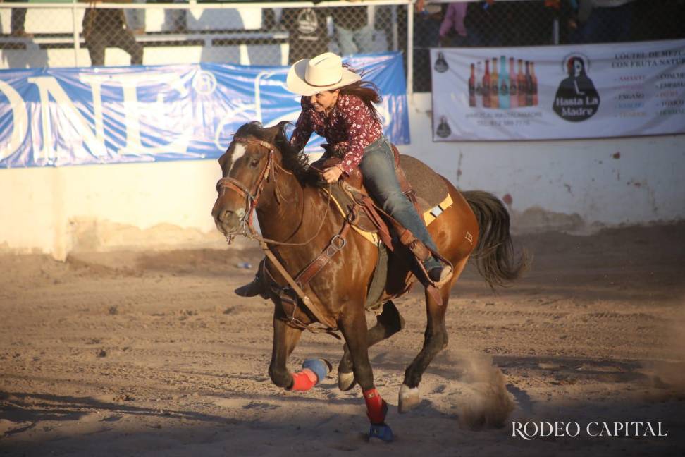 ¿Rodeo femenino?: Las disciplinas de la mujer a caballo $!¿Rodeo femenino?: Las disciplinas de la mujer a caballo