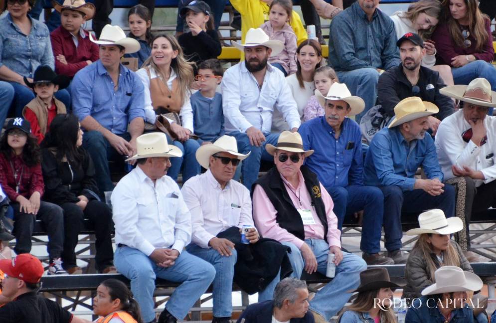 (De izquierda a derecha) Alfio Vega, Mario Martínez, César Valdés, Héctor de la Peña y Alejandro Cuellar. $!(De izquierda a derecha) Alfio Vega, Mario Martínez, César Valdés, Héctor de la Peña y Alejandro Cuellar.