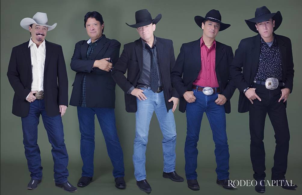 $!Fue el 2 de agosto de 1986, en su natal Chihuahua, cuando Caballo Dorado empezó su cabalgata en el mundo de la música country.