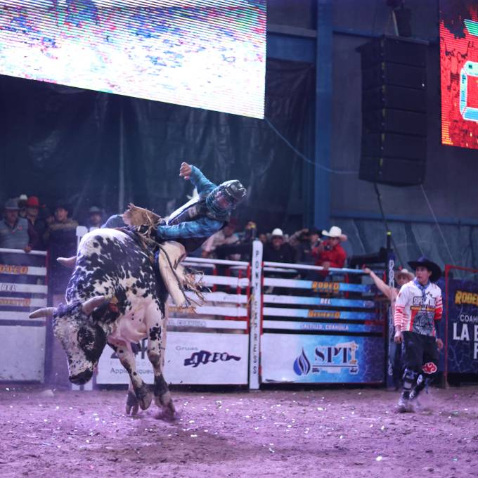 Mike Lee, el campeón que le dice ‘no’ a la muerte
