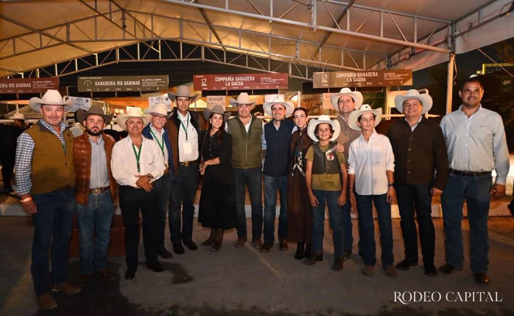 $!El gobernador Manolo Jiménez estuvo presente en en evento.
