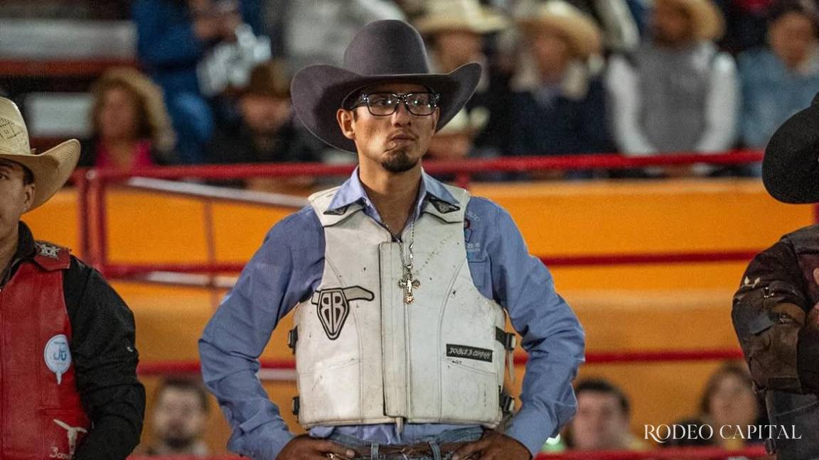 Reportan grave a ‘El Burrito’; lo pisa toro en la cabeza
