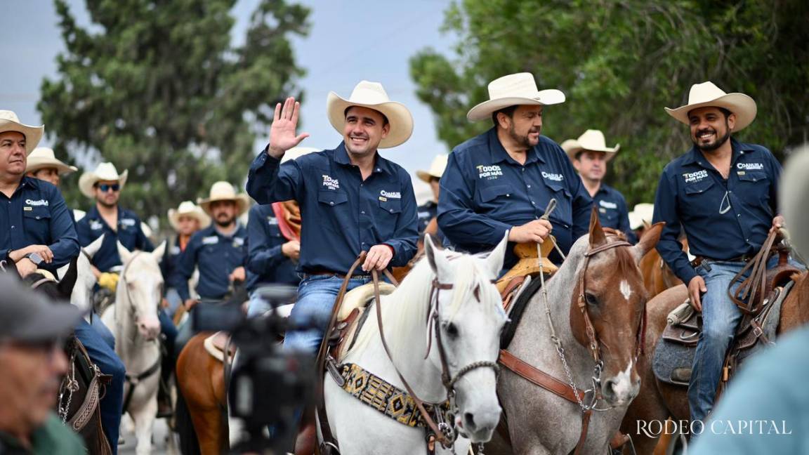 Cabalgan en Ramos Arizpe para celebrar el orgullo norteño