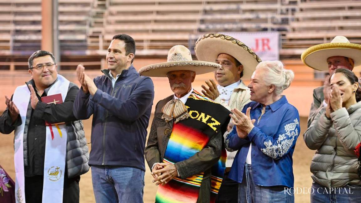Inauguran el Campeonato Nacional Charro de Aniversario en honor a don Macario González