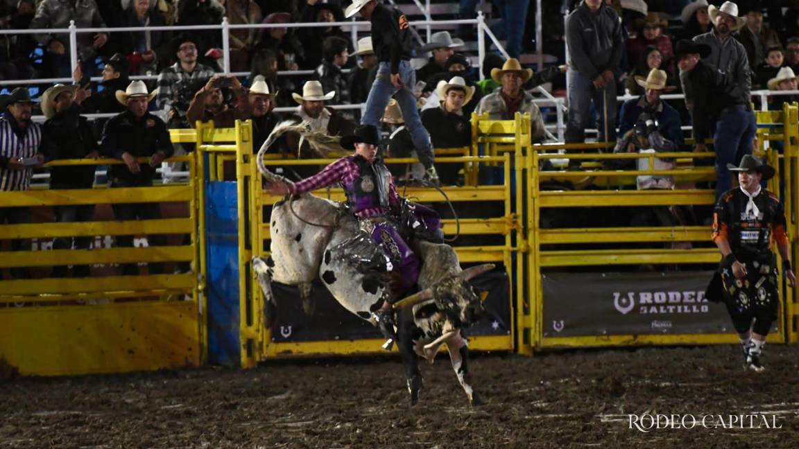 Toman ventaja Octavio Torres y Brayan Medina para ganar el Súper Bull