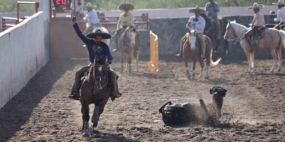 El Circuito Charro Coahuilense es una competencia que se desarrolla durante todo el año en diferentes lienzos de la ciudad.