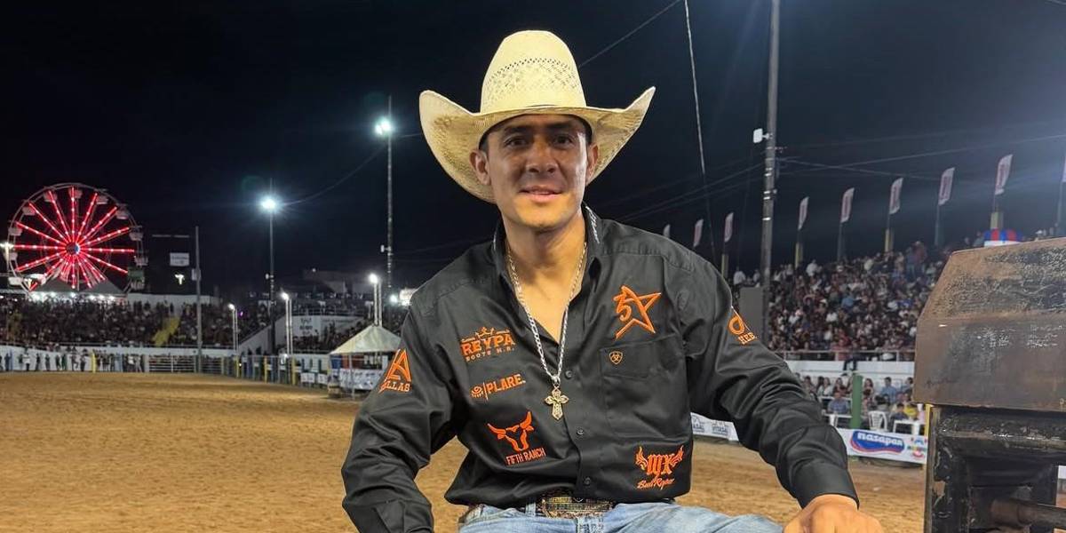 Álvaro Álvarez logra la victoria en una noche en que jinetes mexicanos y estadounidenses compitieron en el Tuff Enuff Bullriding Challenge.