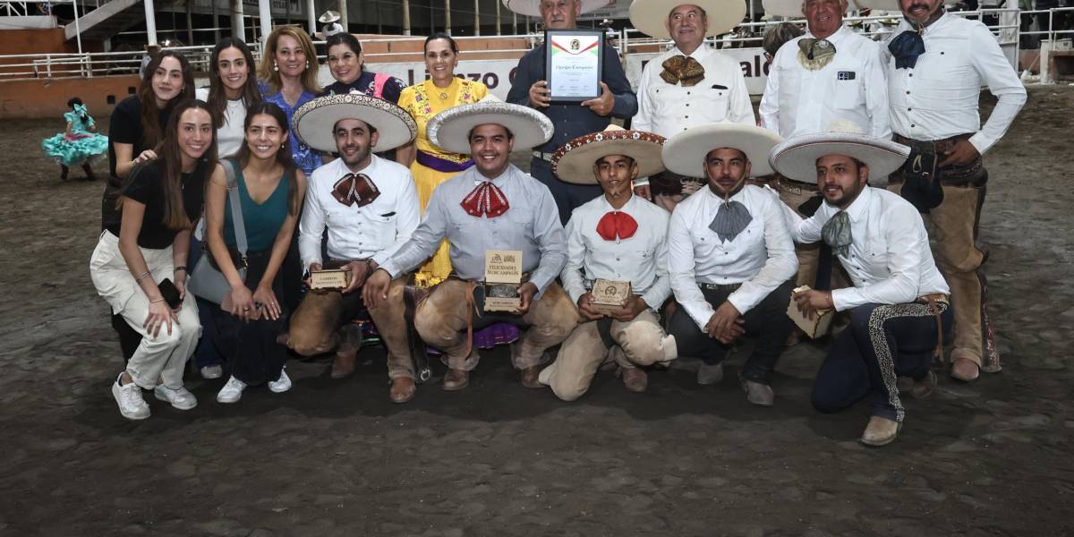 El equipo de casa, Valle de Saltillo fue el ganador absoluto de las dos fases para elegir a los representantes de Coahuila en el Congreso y Campeonato Nacional Charro que iniciará el 8 de octubre en San Luis Potosí.
