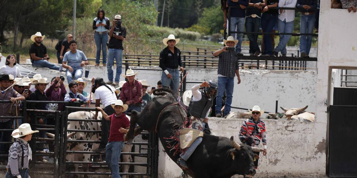 La UAAAN inició las actividades de la Expo 2026 con un espectáculo de rodeo en su lienzo charro.