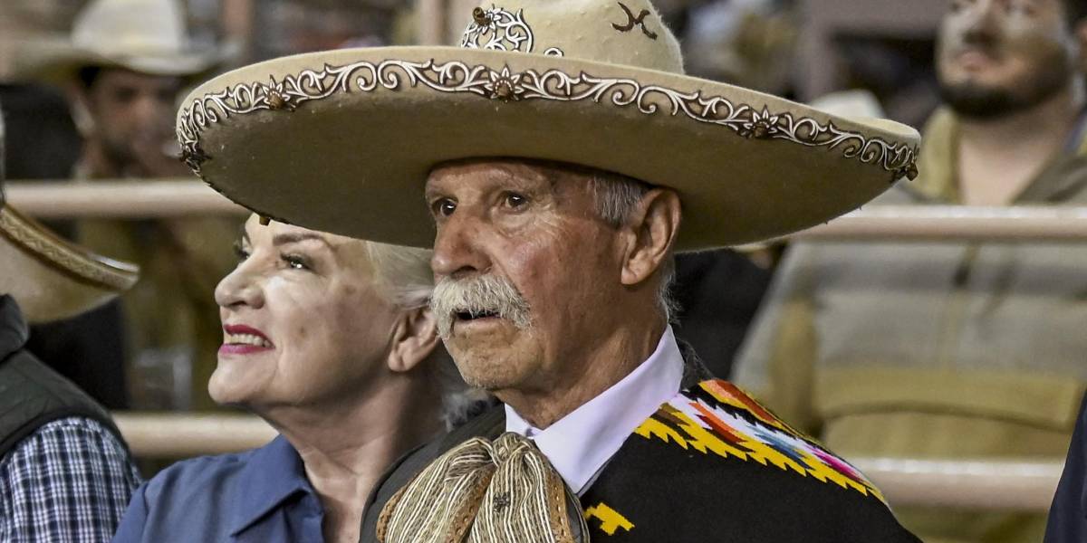 Recientemente don Macario González también fue distinguido por su contribución y legado a la charrería mexicana.