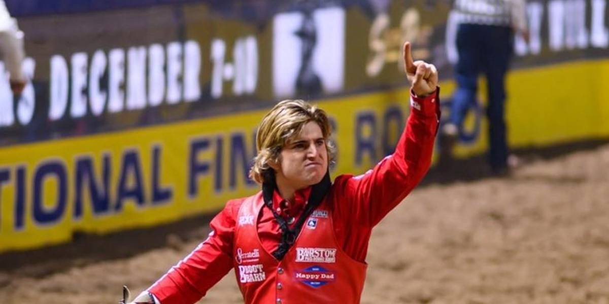 En la quinta noche de NFR, Rocker Steiner obtiene la victoria que podría darle su primera hebilla de oro.