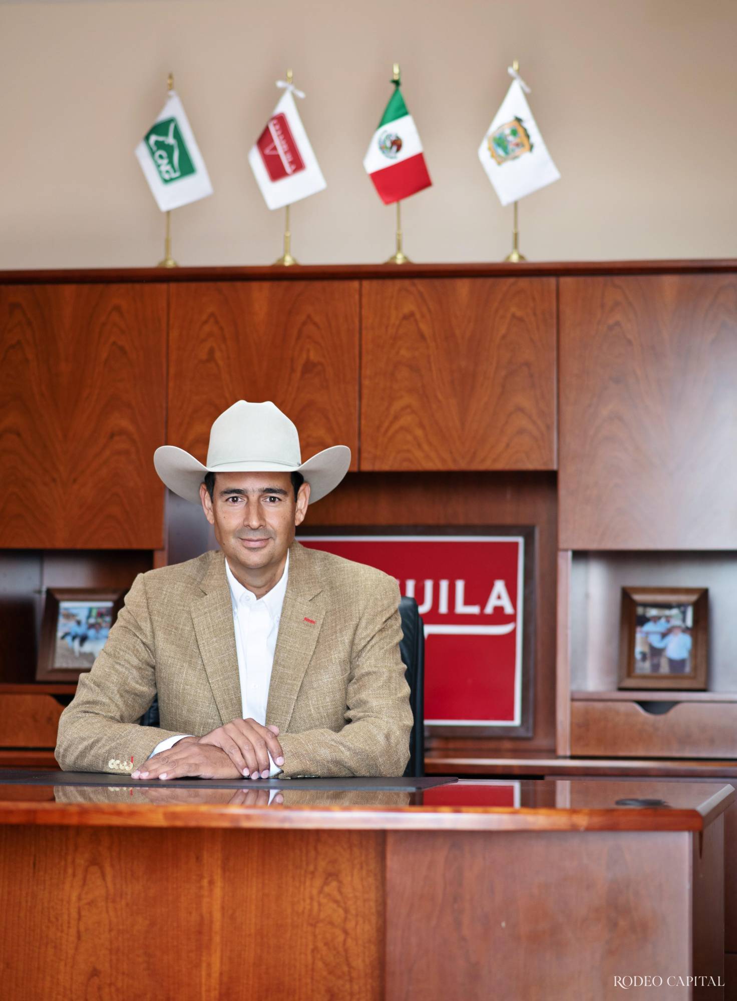 $!La experiencia heredada de generaciones y una visión empresarial definen el liderazgo del presidente de la UGRC. FOTO: JORGE VELAZCO