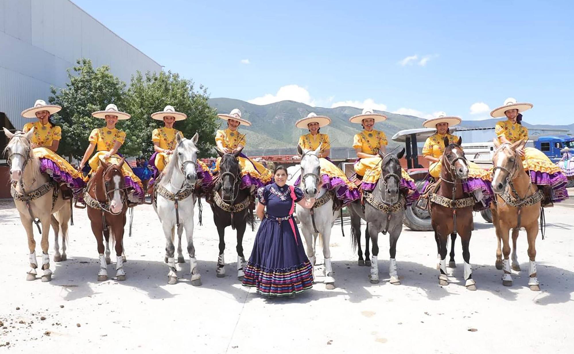 $!La Escaramuza Internacional de Saltillo.