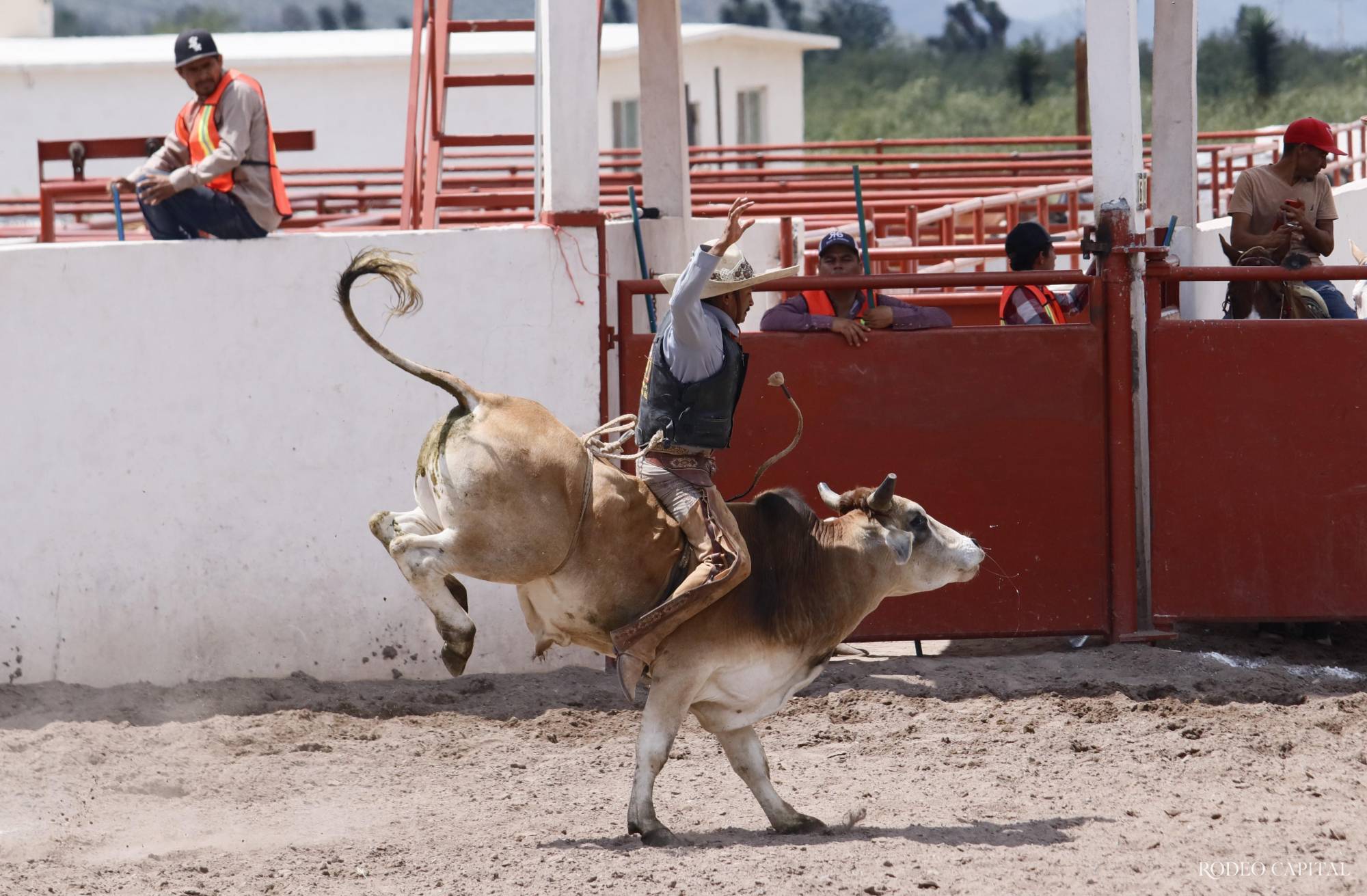 $!Manolo Jiménez quiere traerse al Nacional Charro 2028 a Coahuila ¡Con nuevo recinto incluido!