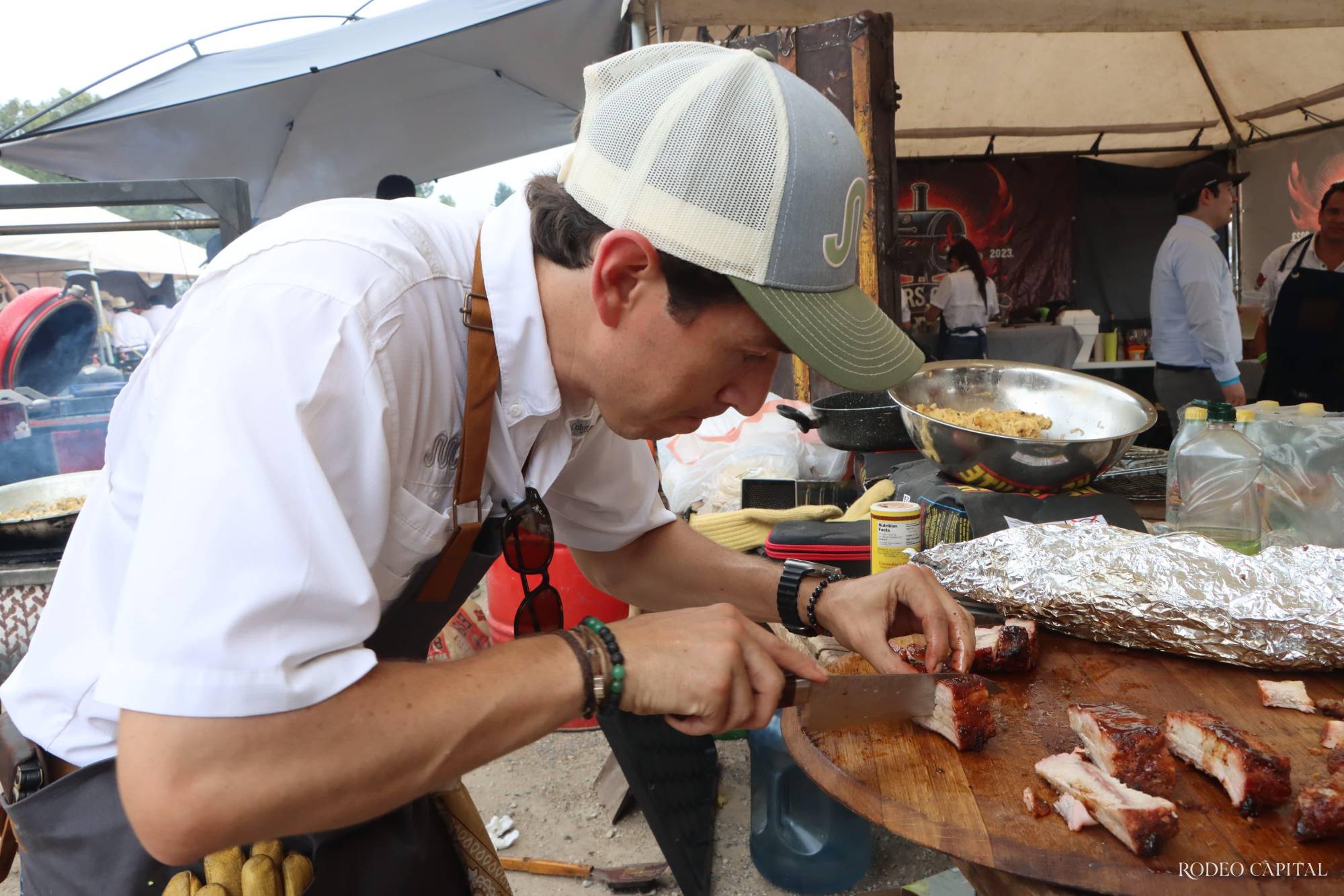 $!Drones, música y mucha carnita asada: así se vivió el primer día del Campeonato Nacional de Parrilla Saltillo 2025