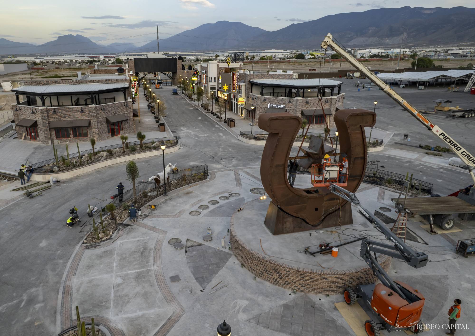 $!Así lucía la Expo Coahuila, a 15 días del arranque del Rodeo Saltillo.