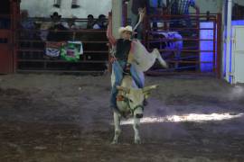 En una de las atracciones principales, la monta de toros, participarán jinetes provenientes de Monclova, Saltillo, Aguascalientes y Zacatecas.