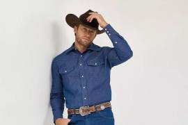 El denim sigue en tendencia, pero a la vez evoluciona. Conoce los básicos para un buen look.