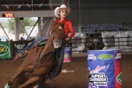 Desde los cuatro años, Renee encontró en la arena su lugar y en los caballos su destino.