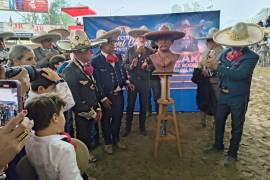 ”El Titán del Norte” ingresará al Salón de la Fama de la Federación Mexicana de Charrería, según se anunció durante su homenaje.