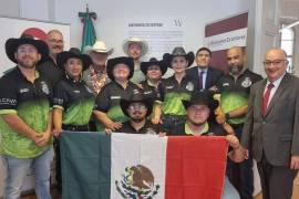 El equipo visitó el Instituto Cultural de México en Viena. FOTOS: CORTESÍA