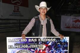 Brayan Medina inicia las emociones del rodeo de Semana Santa