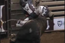 Luis Porto suma participación y triunfos en el rodeo de Estados Unidos.
