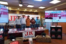 La Compañía de Rodeo 8 Segundos anunció el Xtreme Bull Riders y el espectáculo de Recortadores Profesionales de México para este domingo 31 de mayo.
