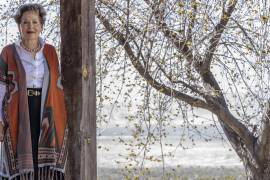 Patti Finan, al frente de Ganadería Cimarrón, lidera con la serenidad de quien conoce la tierra y honra un legado centenario. FOTOS: OMAR SAUCEDO