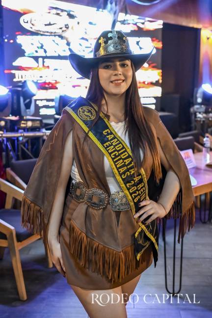 $!Mía Ramos, candidata a reina de Las Encinas.