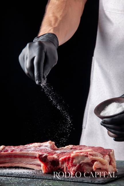 $!En cada parrilla del norte, el sabor no se improvisa... se construye desde la primera pizca de sal.