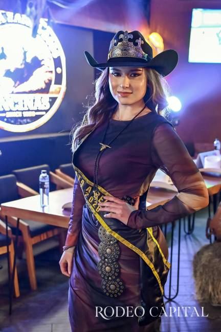 $!Ana Lilia Zertuche, candidata a reina de Las Encinas.