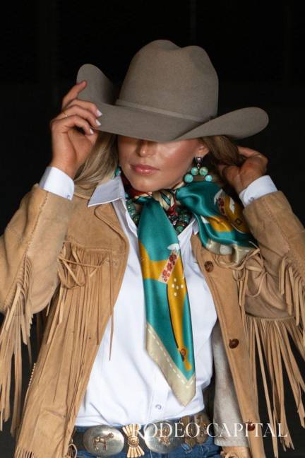 $!El wild rag es un accesorio que puede ser utilizado por hombres y mujeres.