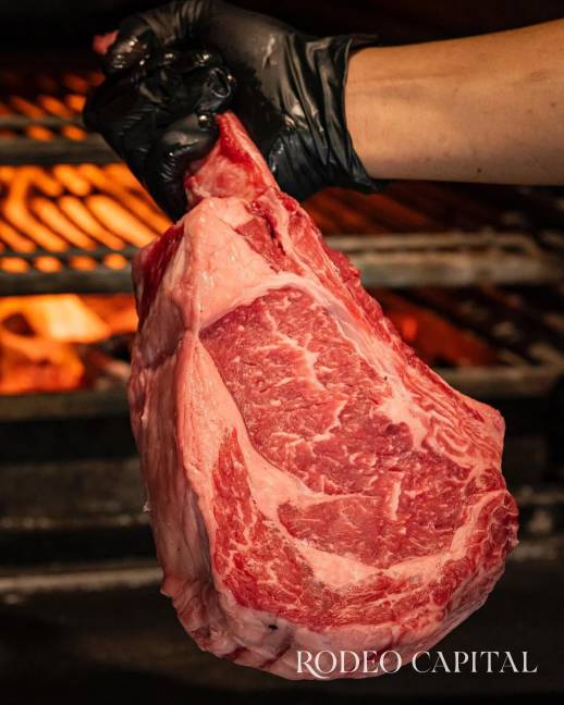 $!Carne asada navideña, el ritual norteño que nunca falta en las reuniones decembrinas.