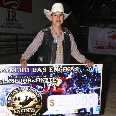 Brayan Medina inicia las emociones del rodeo de Semana Santa
