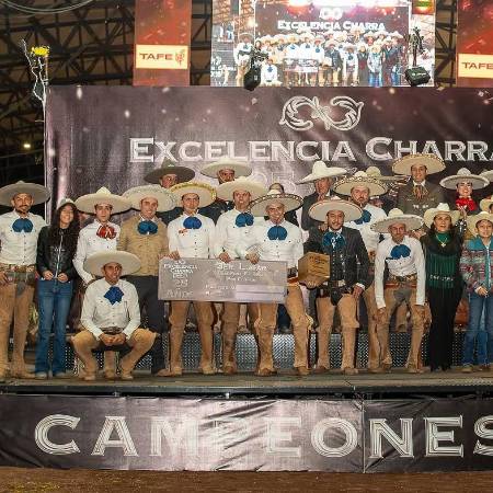 Roberto Saucedo gana tercer lugar con Grupo Violante en Excelencia Charra