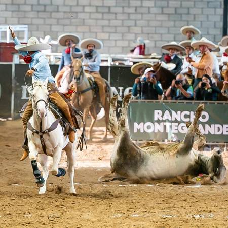 Gaspar Valdés López, coleador de Hacienda La Purísima, durante su participación en la etapa eliminatoria.