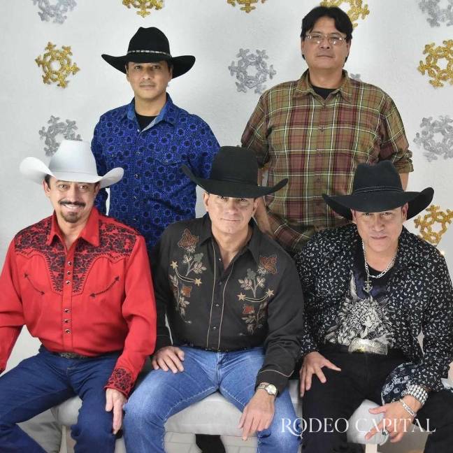 $!Con talento y terquedad es que Caballo Dorado se mantiene vigente y el público sigue pidiendo su música.