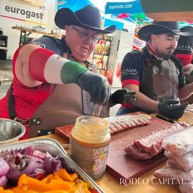 $!Con tacos al pastor, Las Norteñas conquistan Austria