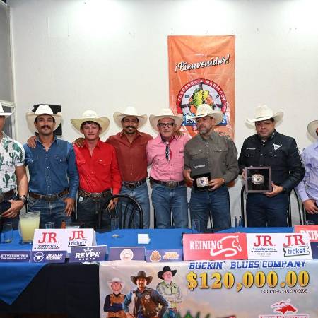 Los organizadores y jinetes nacionales y extranjeros que participarán en el International Bull Riding Challenge 2026 se declararon listos para esta competencia que será mañana.