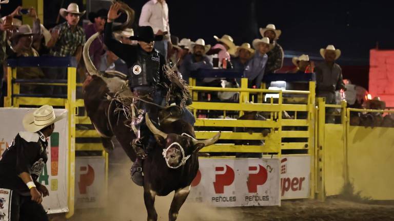 Cierra el Agrofest con intensas emociones en el rodeo